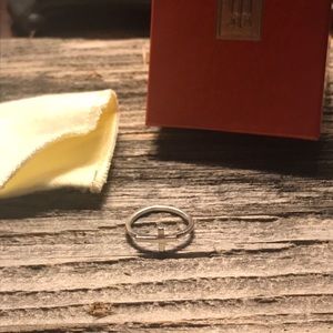AUTHENTIC JAMES AVERY SILVER CROSS RING!